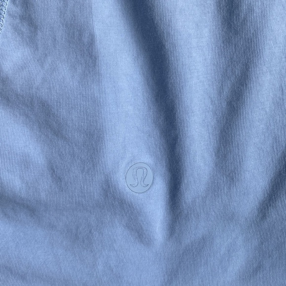Lululemon Racerback Open Back Tank. Light blue. Size 10. - Picture 7 of 7